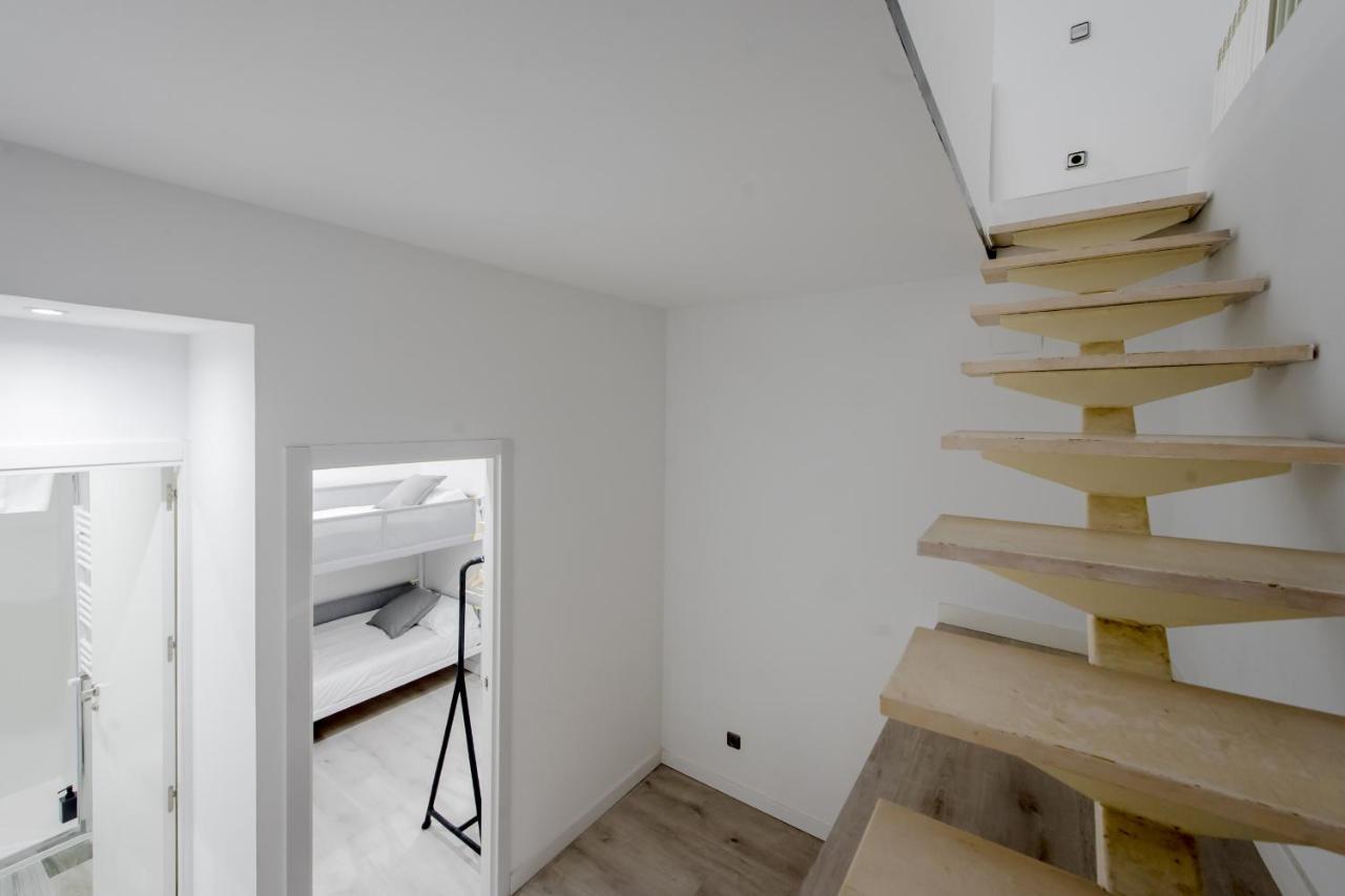 Cool/Soho Style Apt Para 9Pax C/Luciente Madrid Exterior photo